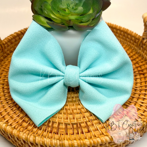 Mint Crepe Biggie