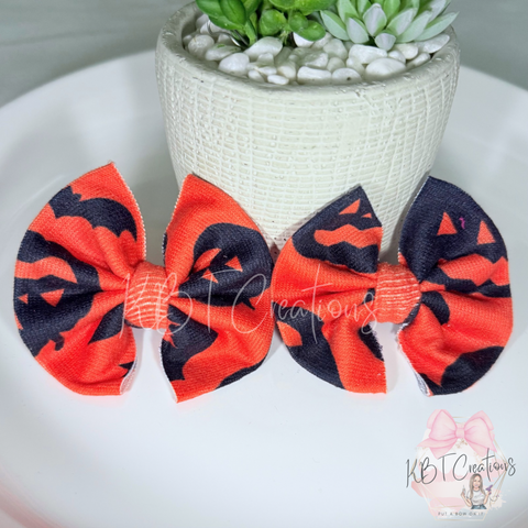 Jack-o-Lantern Piggies